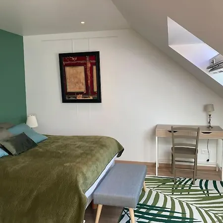 بيت للعطل Le Marie-galante : Belle Avec Acces Piscine En Ete Lanmeur