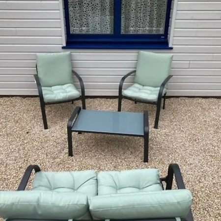 Le Marie-galante : Belle Avec Acces Piscine En Ete *